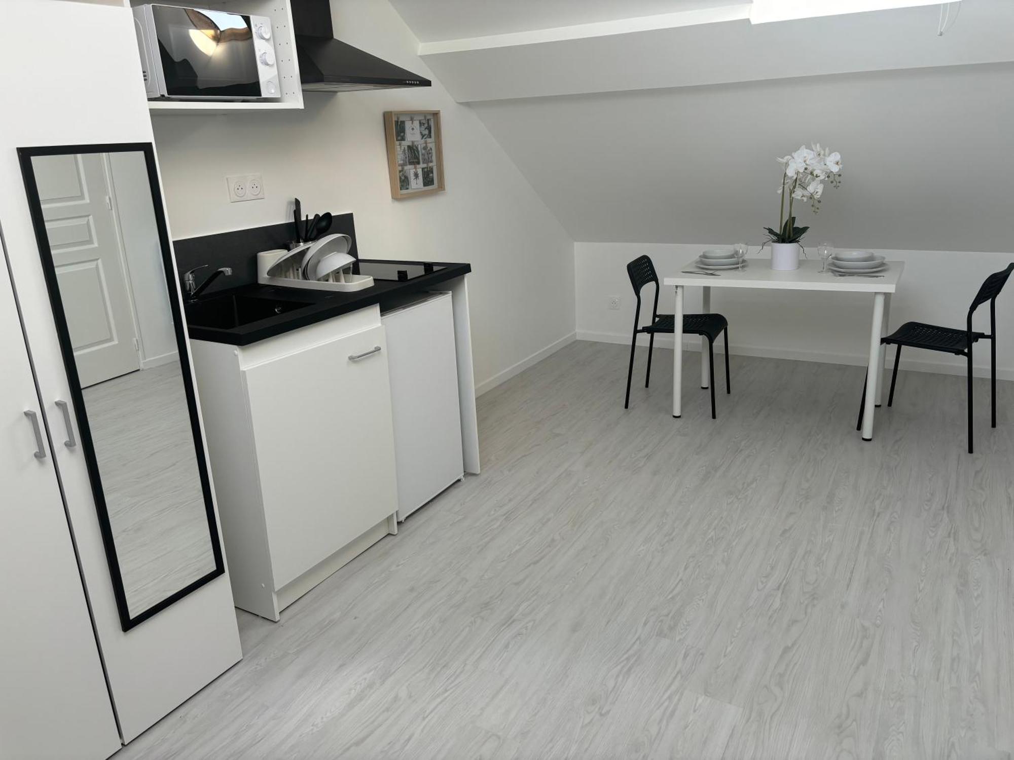 Le Peronne-5 Apartment Cambrai Ngoại thất bức ảnh
