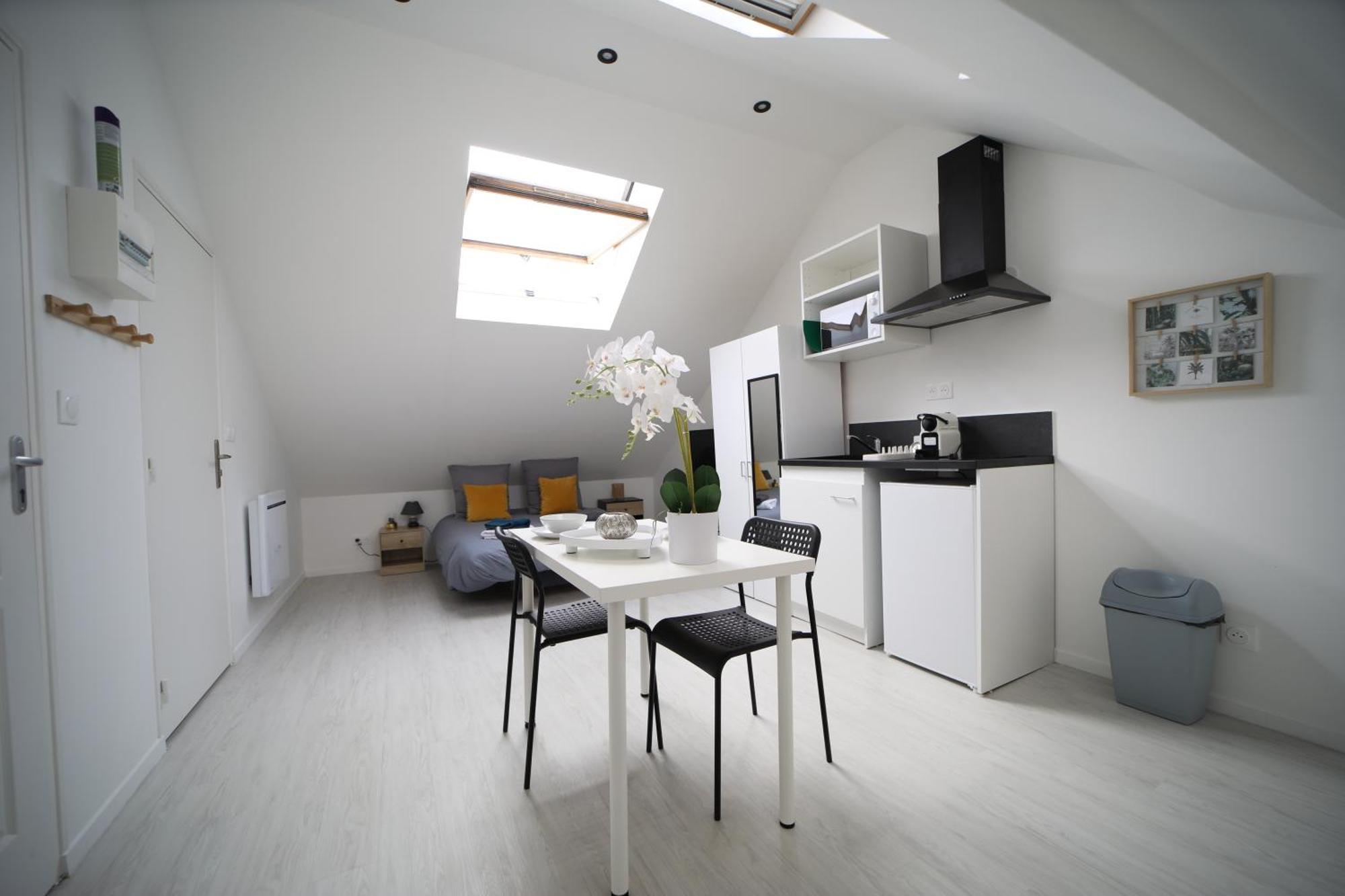 Le Peronne-5 Apartment Cambrai Ngoại thất bức ảnh